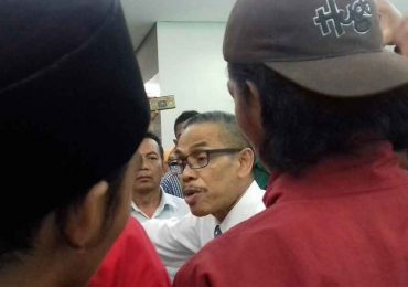 Mahasiswa Lakukan Aksi, Gang Dosen Tidak Akan Tutup Permanen