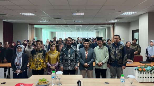 Dialog Konstitusi Bersama Anwar Usman di UINSA : Soroti Peran MK dalam Menjaga Hak Warga Negara